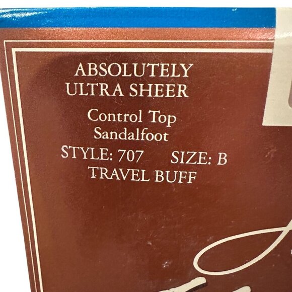 Hanes Absolutely Ultra Sheer Pantyhose Sandalfoot Style 707 Size B Travel Buff - Picture 2 of 6